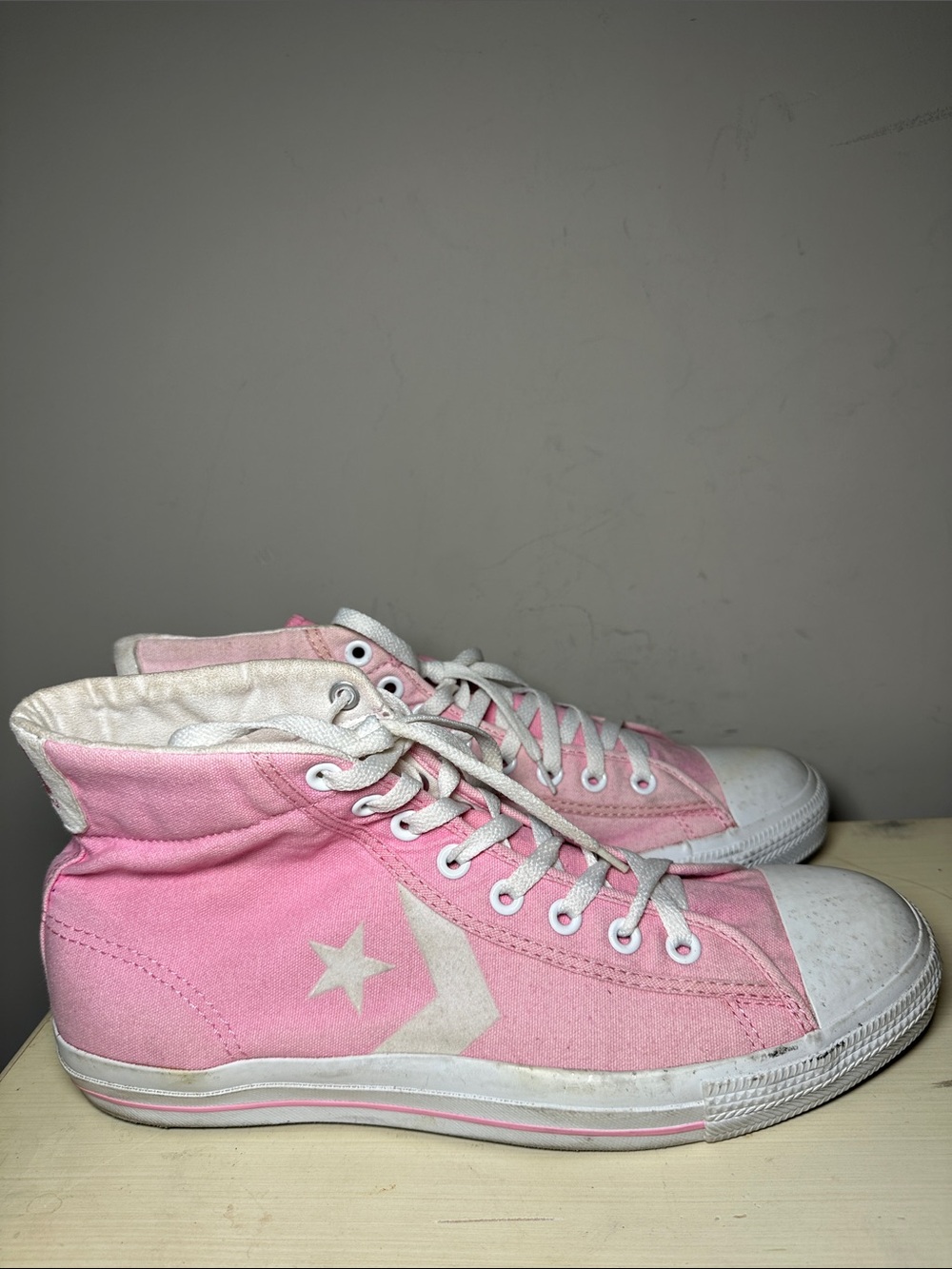 Converse vintage light Pink and white Canvas Sneakers